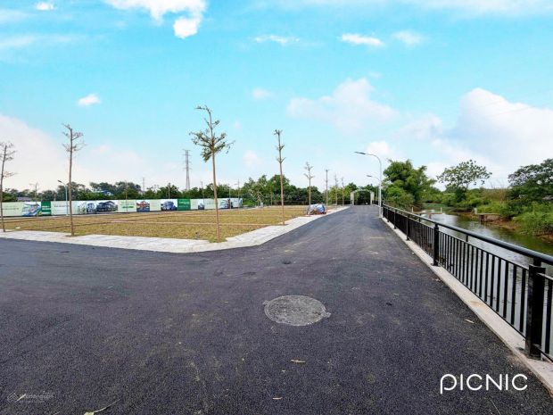 Bán gấp 100m2 full thổ, mặt chính đồng trạng. giá 2.5 tỷ. 7498180