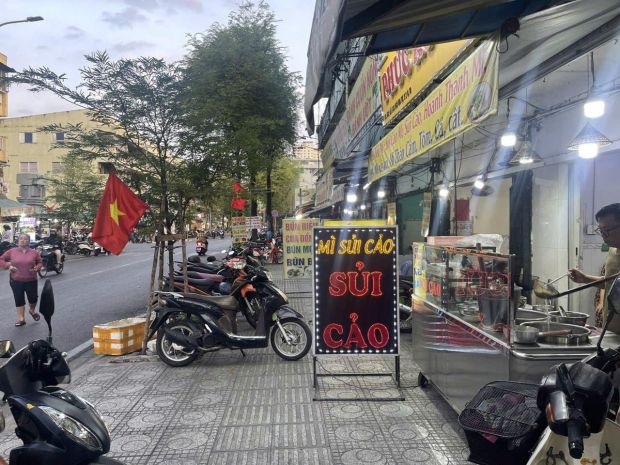 Sang quán mì tươi sủi cảo, đep lăm, mt sư vạn hạnh , mt 7499097