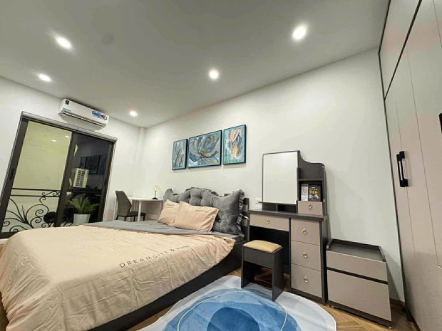 Nhà đẹp trung tâm thạch bàn  cổ linh, 40m², thang máy 7499116