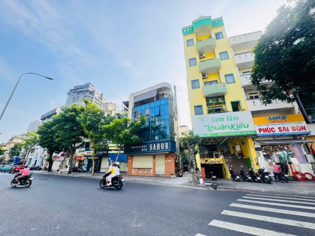 Vị trí độc tôn khan hiếm ngang lớn 15m*21m- bán nhà 4 tầng 7500215
