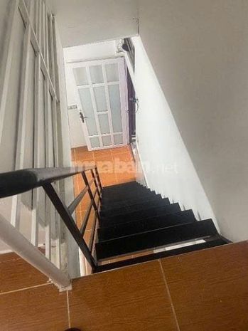 Nnc chính chủ hẻm 3m cho thuê 2889 p7, q8 ,phạm thế 7501894