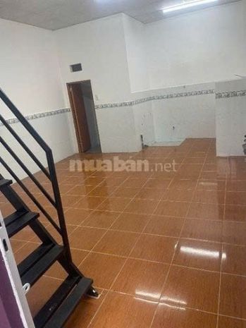 Nnc chính chủ hẻm 3m cho thuê 2889 p7, q8 ,phạm thế 7501896