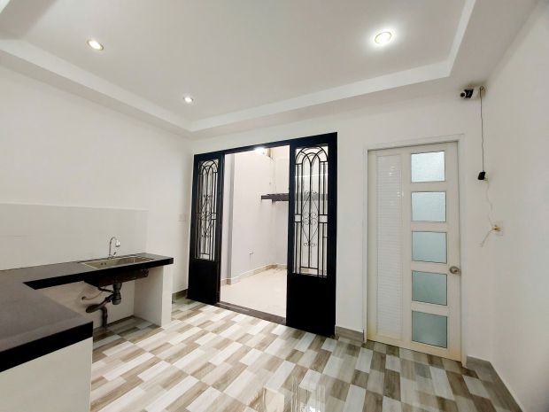 Cho thuê nhà mặt tiền chợ tân hương q.tân phú 126m², 20triệu 7502571
