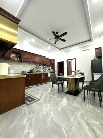 Bán nhà đường số 11, hiệp bình phước, thủ đức, tp hcm. dt 7502733