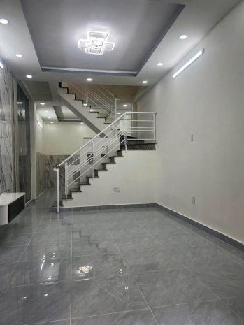 Nhà 2 tầng gần song hành q12  40m²  2pn  sổ riêng  chỉ 7502914
