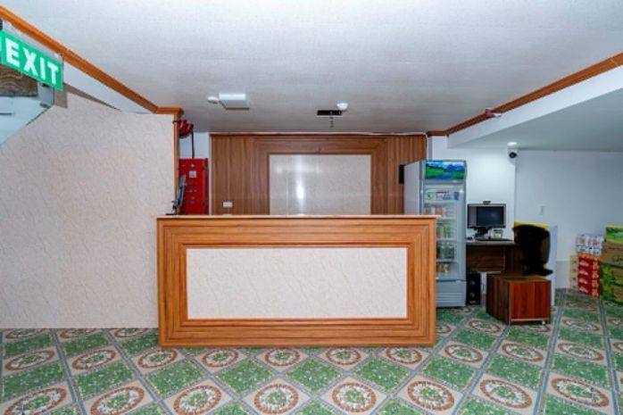 Khách sạn cổ linh, dòng tiền ổn định 1.2tỷnăm ,vỉa hè, ôtô 7503450