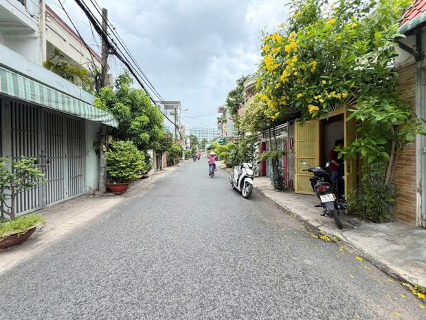 Bán nhà hẻm văn chung, phường 13, tân bình 5*14m chỉ 8 tỷ 7503613