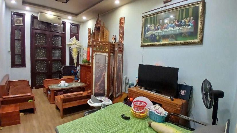 Bán nhà 3 tầng  ngõ 122 phố kim giang  thuận tiện kết nối 7506856
