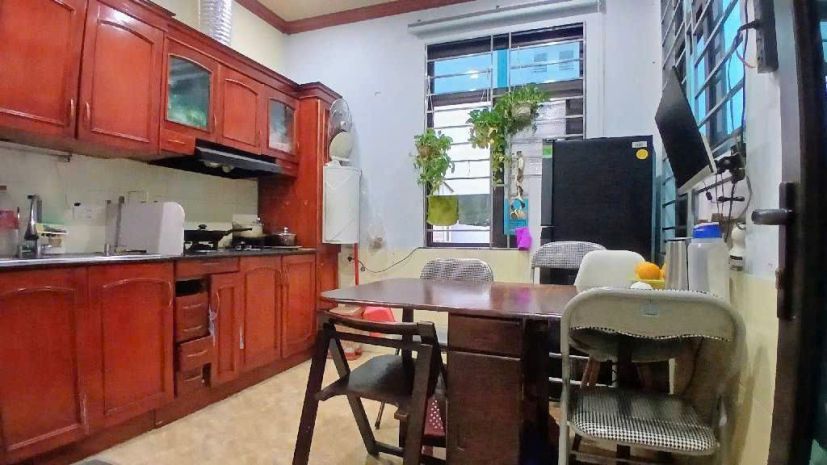 Bán nhà 3 tầng  ngõ 122 phố kim giang  thuận tiện kết nối 7506857