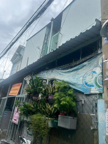 Bán dãy trọ 14 phòng cách mặt tiền ht13 100m  q.12 chỉ 6,2 7508034