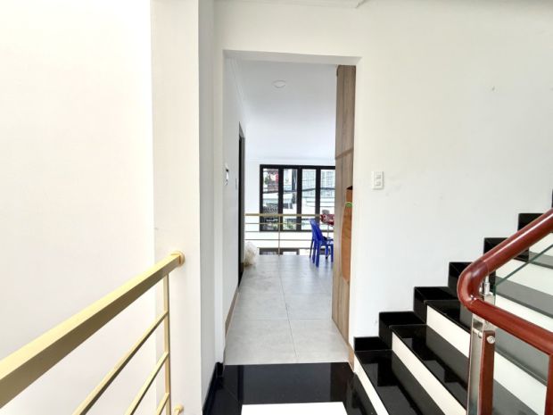 Bán nhà mặt tiền 70m2 5 tầng ngang 6.2m hiếm kd đỉnh phan 7508079