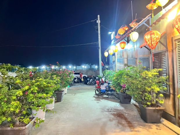 Sang nhượng gấp nhà hàng làng hoa - mặt tiền bờ kè gò vấp 7508401