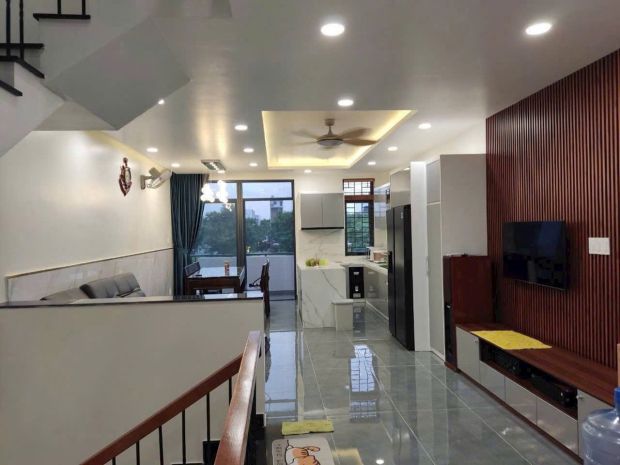 Bán nhà mặt tiền trục đường chính  kinh doanh tốt tại xã 7508968
