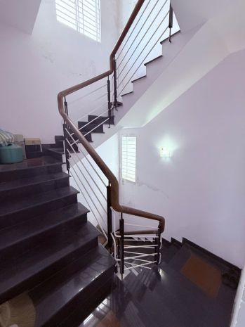Nhà sát mt lê đình dương đi bộ cầu rồng, 42m2, ngang 7m, 7508987