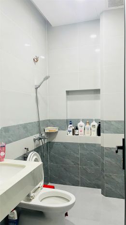 Nhà đẹp  giá tốt cần bán nhanh nhà tại 10330411 hồ học 7510938