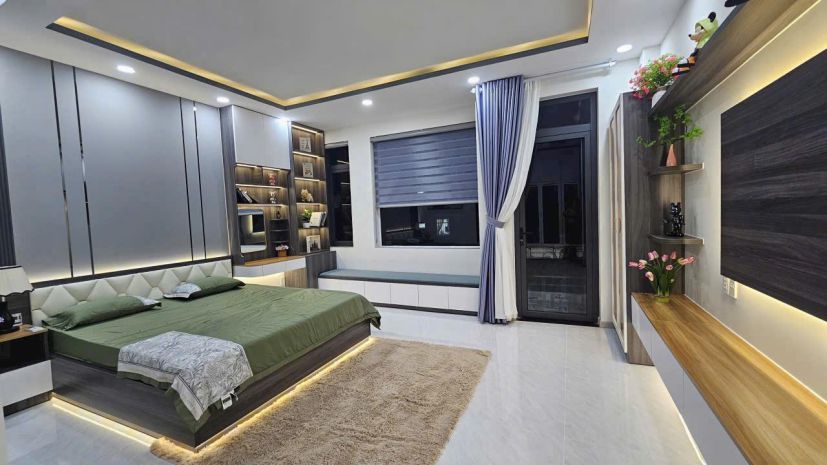 Nhà hẻm xe hơi hoàng quốc việt, 5 tầng, cạnh phú mỹ hưng, 7511360