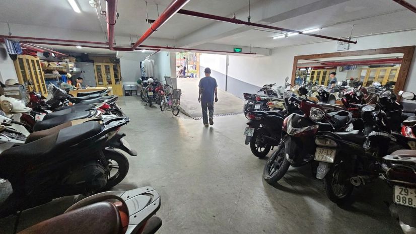 Bán tòa nhà vp mặt phố nguyễn văn cừ, long biên  160m2 mt9m 7511553