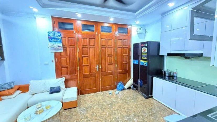 Nhinh hơn 9 ty nha đep 35 phan kê binh 35m2 5t thang m 7513396