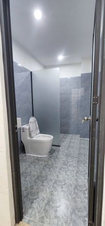 Nhà 2 tầng nở hậu hẻm 4m âu dương lân p.chánh hưng p3q8 7513777