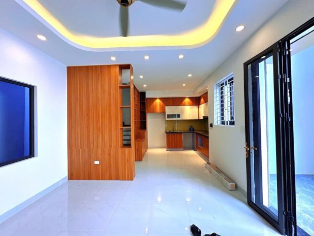 Sêu phẩm hoàng cầu đống đa - 50m 4 tầng ngõ thông phân lô ô 7514807