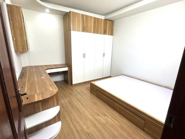 Bán nhà 40m2, 5 tầng, 6pn+ nội thất, ôtô đỗ cửa, 2 mặt 7515426