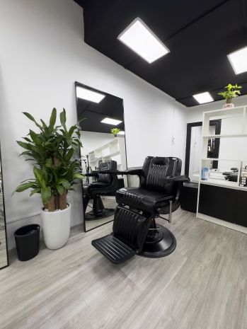 Bỏ phố về quê nên cần sang nhượng lại quán tóc nam mặt phố 7518010
