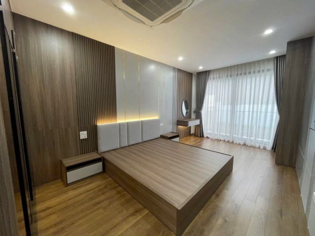 Bán nhà việt hưng- dân xây- oto- thang máy- ngõ nông 48m 6 7518354