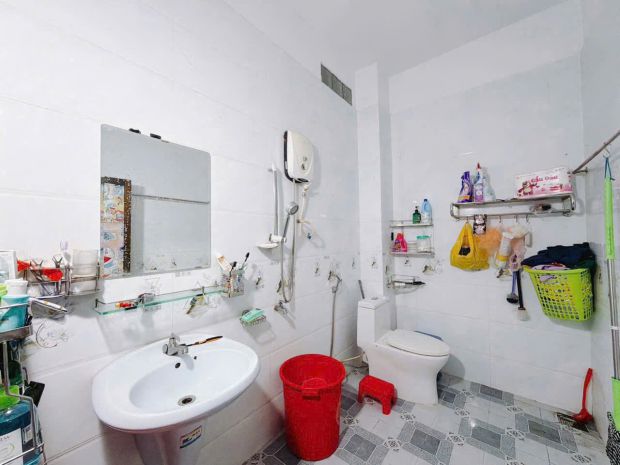 Bán nhà hẻm thông 88 nguyễn văn quỳ q7 - dt 4.2x24m đúc 1 lầ 7518528
