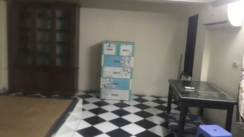 Cho thuê nhà riêng ngõ quỳnh  thanh nhàn, hai bà trưng, hà 7518557