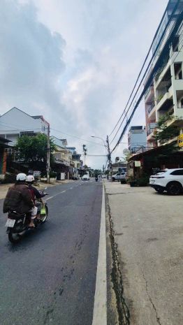 Chính chủ cần bán gấp nhà 6 tầng, mặt tiền đường lớn, khách 7519076