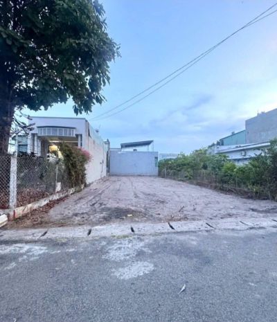 Bán đất đường nguyễn mạnh hùng  p. long toàn - tp. bà rịa 7520424