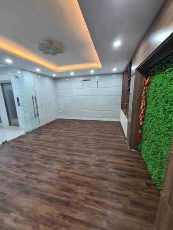 Chính chủ cho thuê văn phòng mặt tiền nguyễn xiển , thanh 7520631