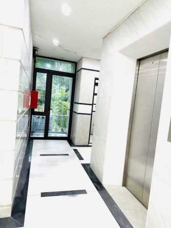 Chính chủ cho thuê văn phòng mặt tiền nguyễn xiển , thanh 7520633