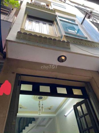 Cho thuê nr 3pn, 3wc tại võ văn kiệt, 12 triệu, 128m2, q5, 7521112