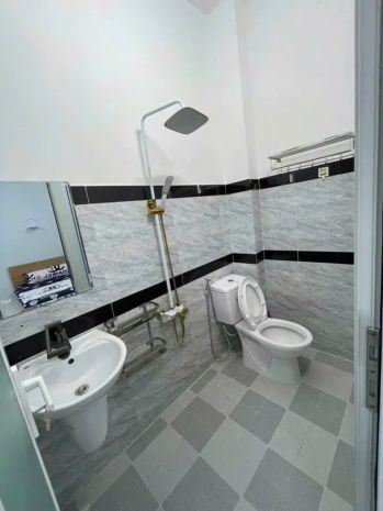 Bán nhà hẻm vip khu nhà lầu, gần chợ hiệp thành, quận 12, 7522094