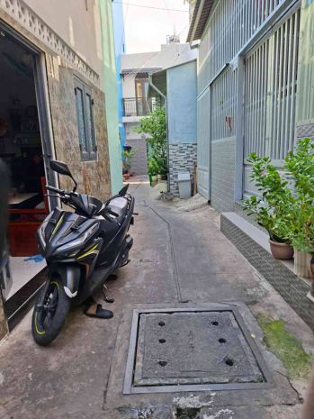 Nhà nở hậu cạnh đầm sen chỉ 6 tỷ 7523286