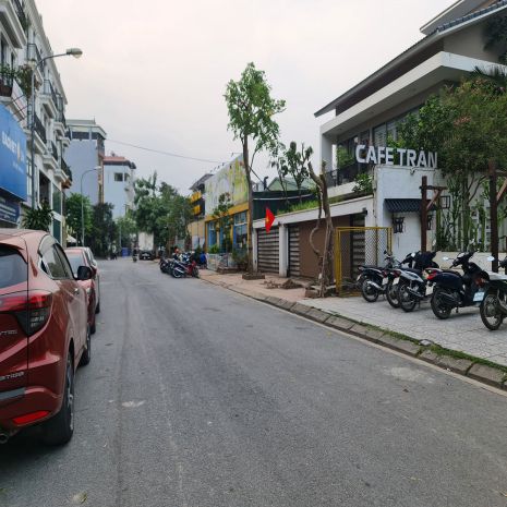Trâu quỳ, gia lâm, hà nội. 101m2, mt 5m, vuông đét đường 7523708