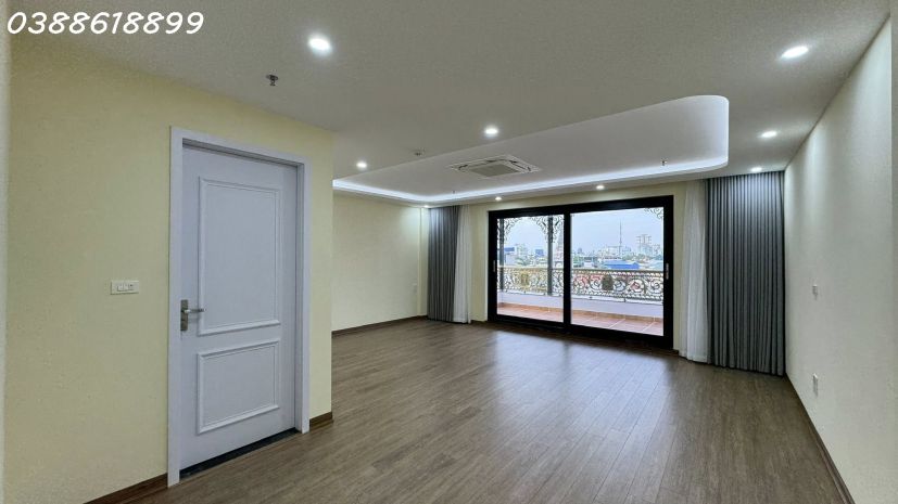 Bán nhanh tòa mặt phố đại la - hbt - 270m2 - 9 tầng thang 7524606