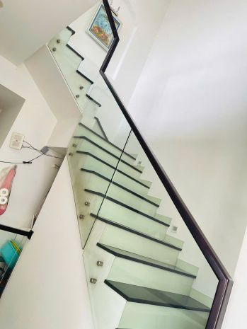 Bán nhà 4 tầng căn góc 3 mặt tiền lê hồng phong và hẽm bên 7526054
