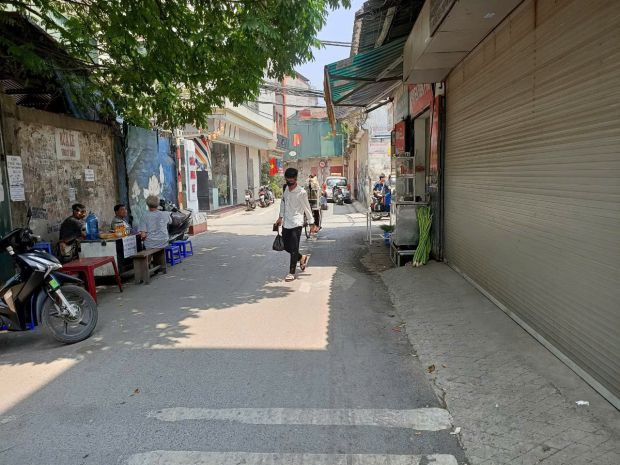 Cho thuê nguyên căn minh khai, ô tô đỗ cửa, 40m 4tầng, 3 7526821