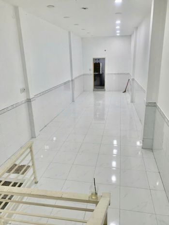 Nhà mặt tiền phạm thế hiển p4q8 p.chánh hưng bên ko giải 7527144