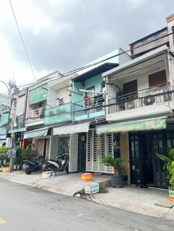 Nhà 2 tầng mặt tiền mạc vân p12q8 . giá : 5.2 tỷ 7527154