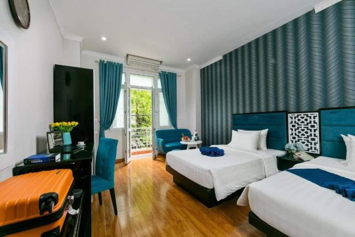 Bà triệu phố huế  hàng bài  building 310m² mt 11m  10 7527972
