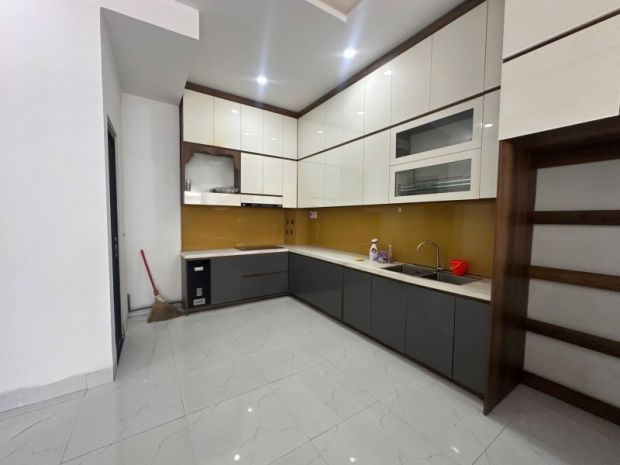 Mặt tiền  đường 10.5m  hà huy tập, 60m2 ngang 6m, 3 tầng, 7528780