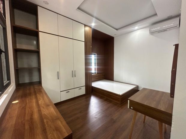 Mặt tiền  đường 10.5m  hà huy tập, 60m2 ngang 6m, 3 tầng, 7528781