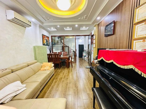 Hàng hiếm phố thạch bàn - long biên. 7529350