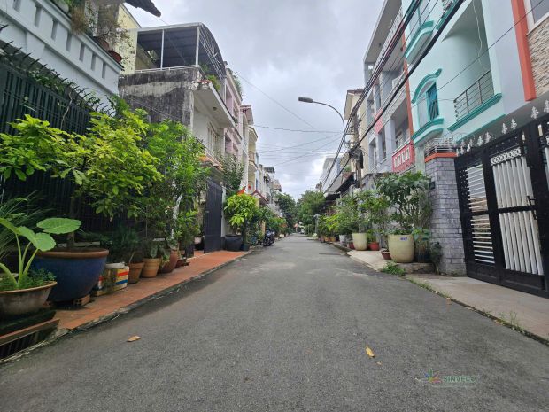 Hàng hiếm trần não - góc 2 mặt tiền 105m2 - đường 6m - giá 7530367