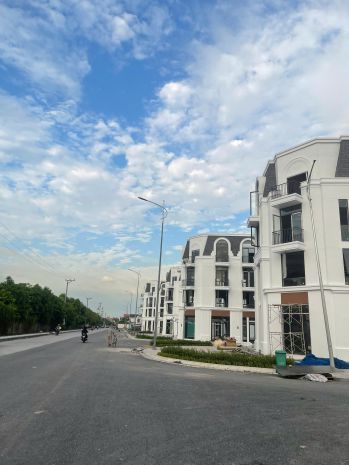 Bỏ hơn 5 tỷ  nhận dòng tiền ngay 7531179
