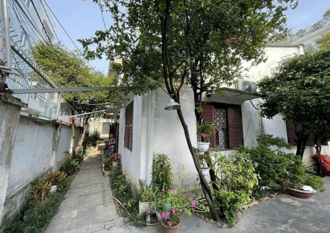 Bán nhà 1 đời chủ - 2 mặt tiền hẻm cách mạng tháng 8, 7531827