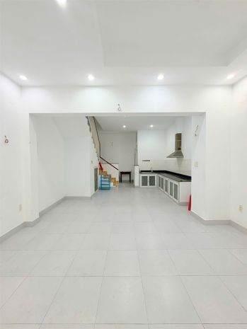 Nhà đẹp  giá tốt  chính chủ cần bán 3 căn nhà vị trí đẹp 7532021